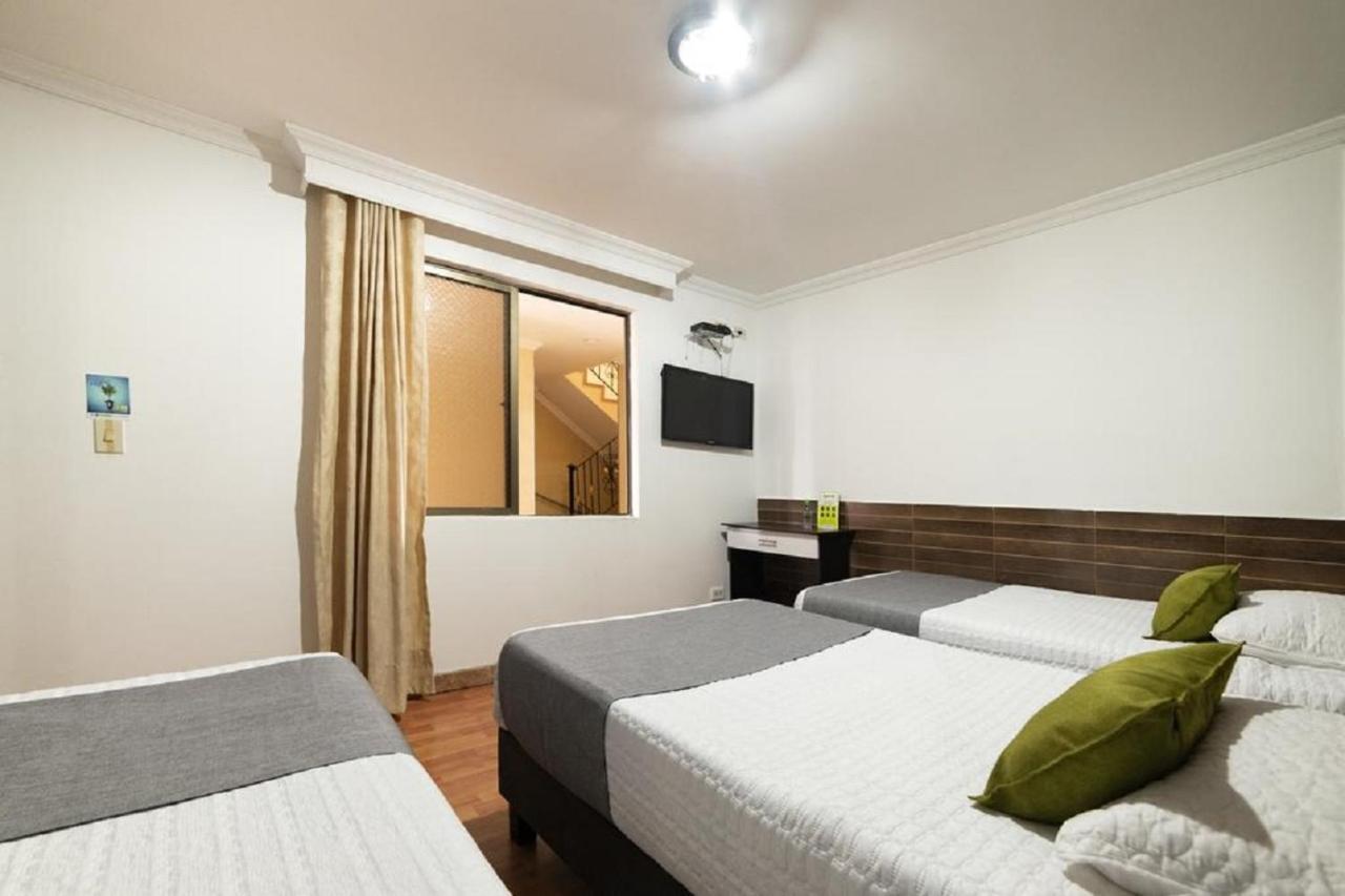Hotel Ejecutivo 63 In Bogotá Extérieur photo