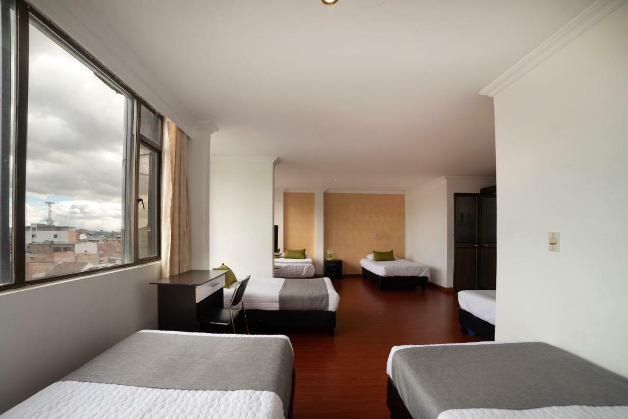 Hotel Ejecutivo 63 In Bogotá Extérieur photo